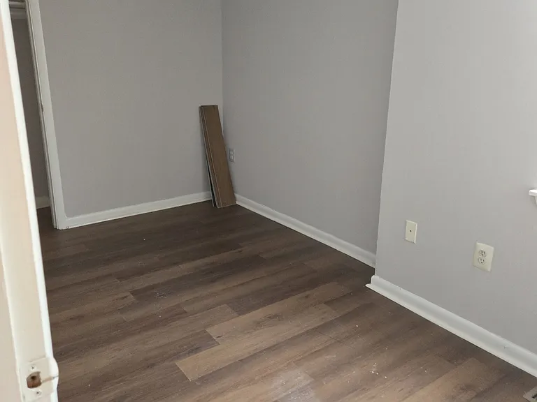 4206 W Girard Ave — Photo 9