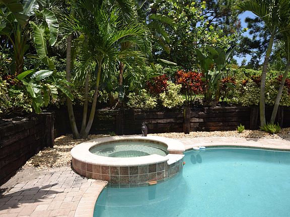 3rd image of 1 Lake Eden Dr
