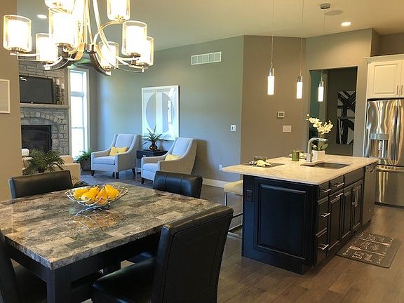 Kitchen Hearth Room