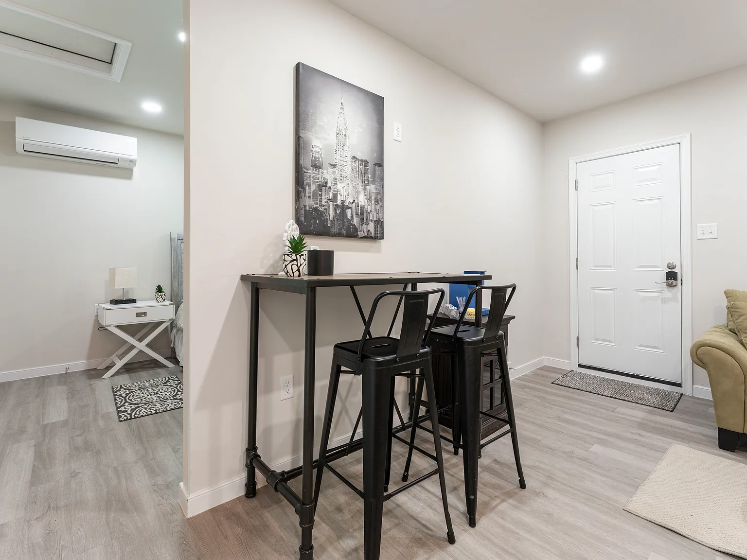 2 Webster Ct — Photo 3