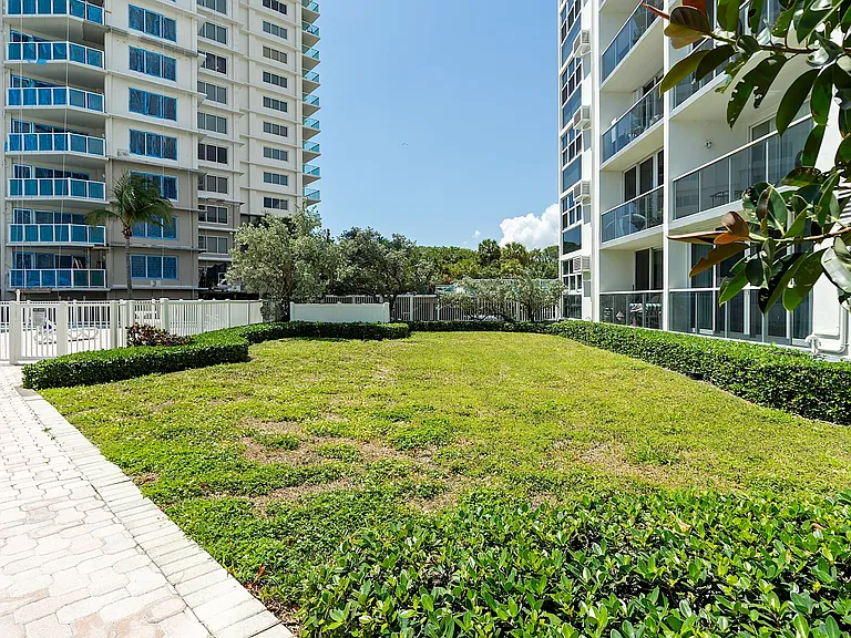 1200 N Fort Lauderdale Beach Blvd #204 — Photo 24