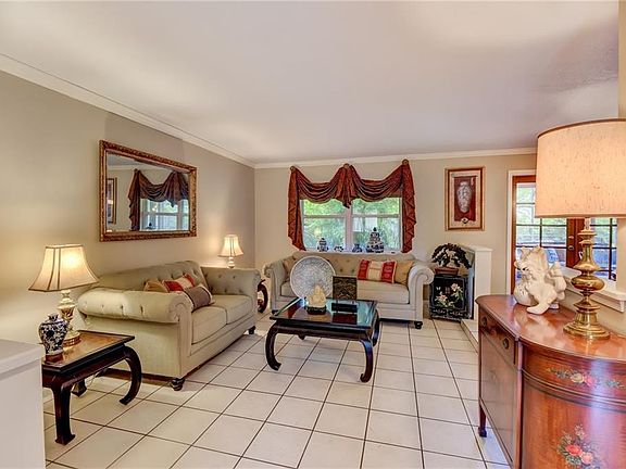 5th image of 2751 Citron Dr