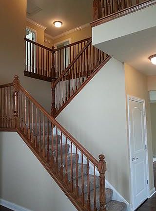 5th image of 2919 Brett Dr