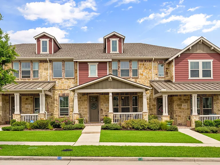 2529 Barnwood Ln — Photo 30
