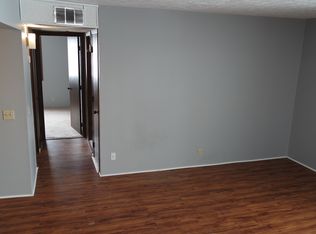 8620 N 31st St APT 7, Omaha, NE 68112