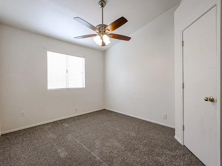 8865 W Morningside Dr — Photo 7