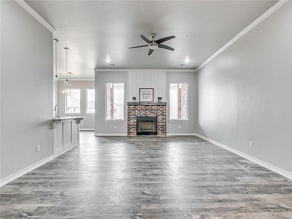 2nd image of 1711 W Zachary Way