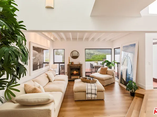 29221 Heathercliff Rd APT 13, Malibu, CA 90265