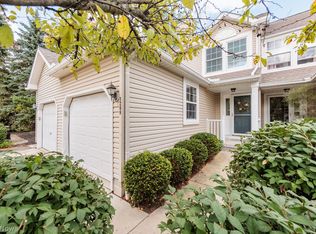 1209 Windmill Way S, Avon, OH 44011