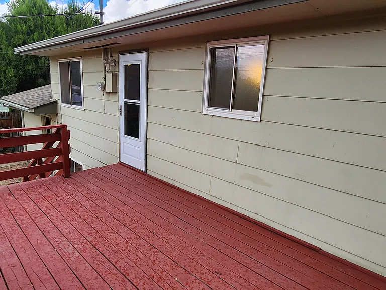 2228 Fernwood Dr — Photo 15