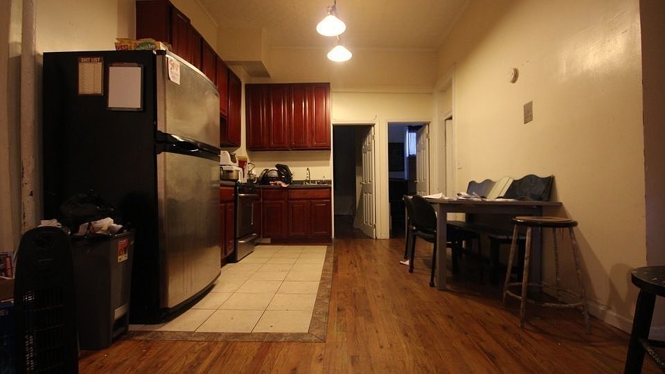 1st image of 130 Melrose St #1L