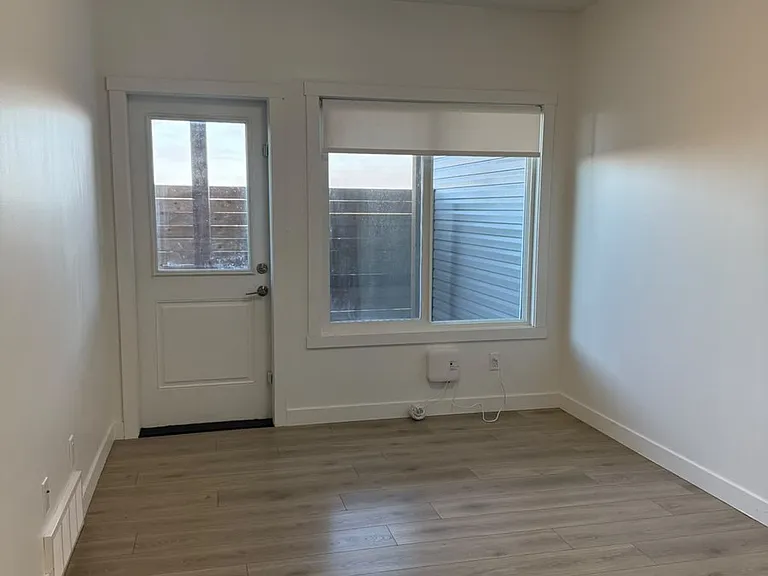 265 Collicott Dr #LOWER — Photo 2
