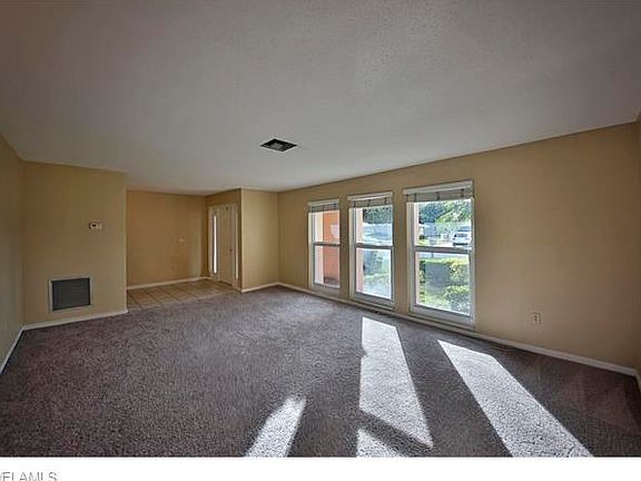2nd image of 5325 Shalley Cir E