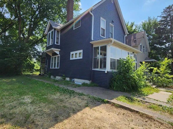 602 Reaney Ave, Saint Paul, MN 55130