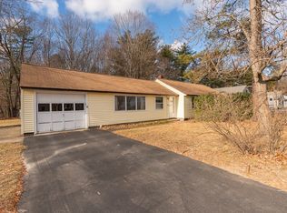 4 Idal St, Pepperell, MA 01463