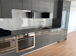 117 McMahon Dr #805, Toronto, ON M2K 0E4