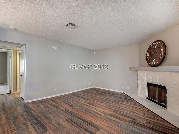 5th image of 948 Falconhead Ln Unit 101