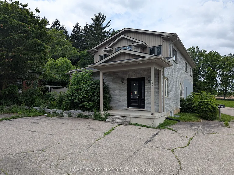 253 Mount Pleasant Rd — Photo 2