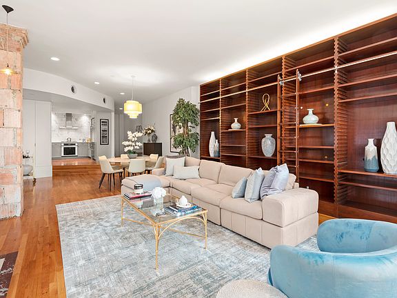 4th image of 161 W 15th St Penthouse F