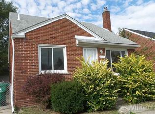 23113 Hayes Rd, Eastpointe, MI 48021