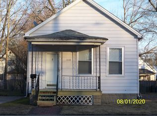 1118 S Pasfield St, Springfield, IL 62704