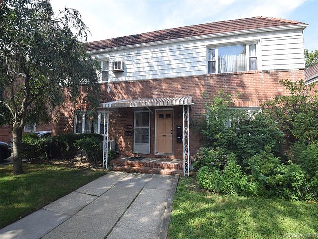 1st image of 7336 197th St