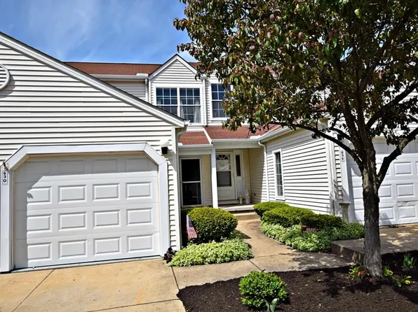 63 Canter Ln APT D, Northfield, OH 44067