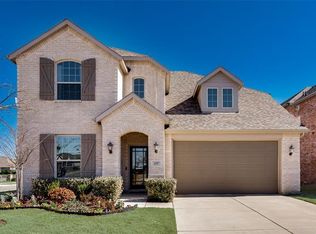 1597 Wyler Dr, Forney, TX 75126