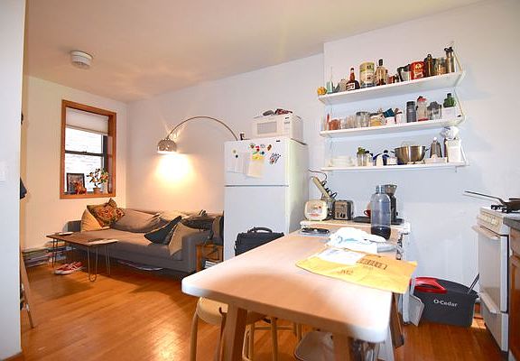 5th image of 73 Meserole Ave #3D
