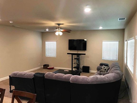 4th image of 1213 N Carroll Ct