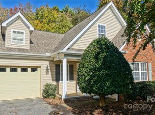 3828 16th St NE, Hickory, NC 28601