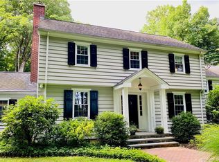 130 Center Rd, Woodbridge, CT 06525