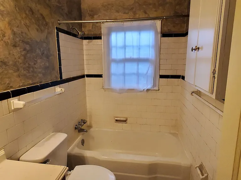 1303 Whilden Pl — Photo 3