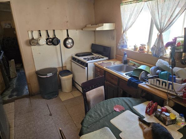 laredo-texas-49609482 picture