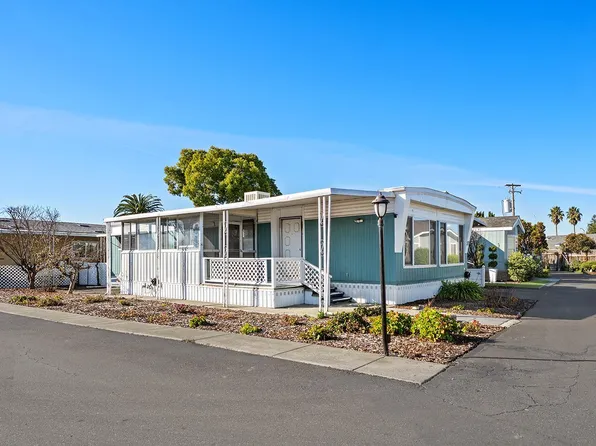 571 Birchwood Drive, Petaluma, CA 94954