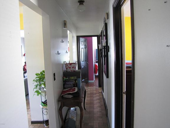 4th image of 3432 Birchwood Ave SW