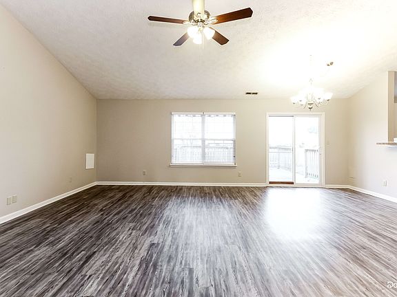 5th image of 8466 Traders Ct