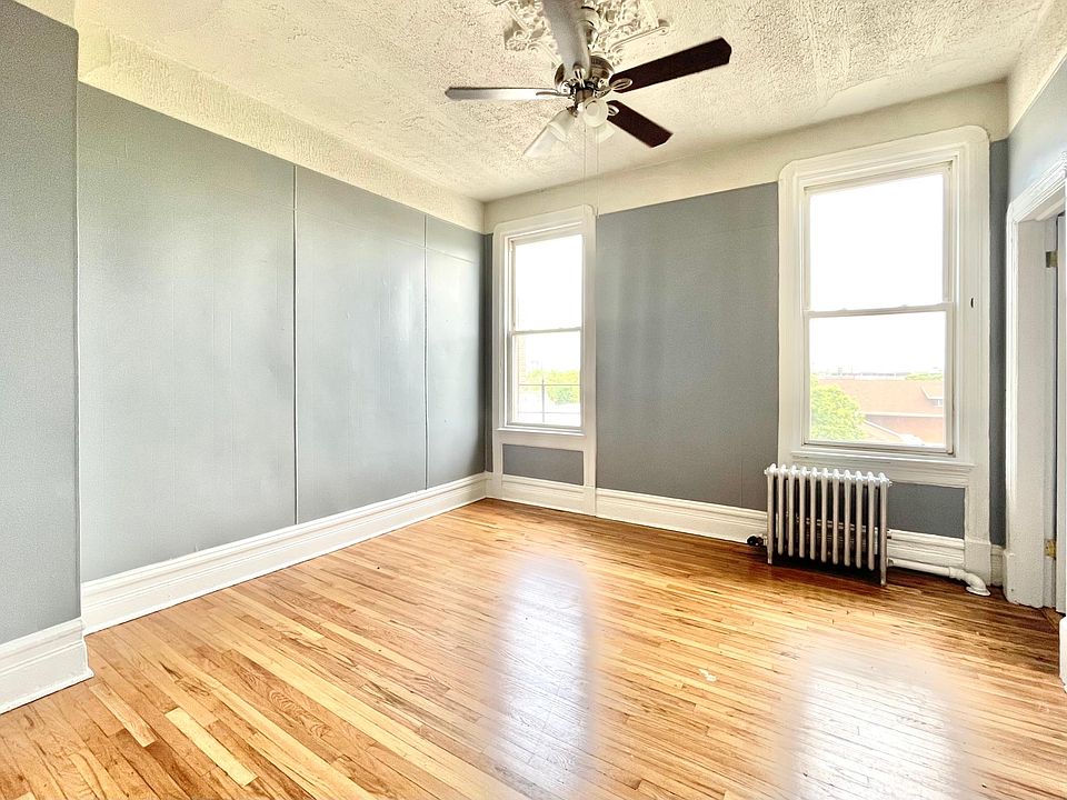 1st image of 1355 W Chicago Ave #C2
