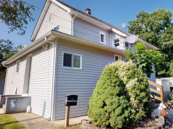 25 William Street, Central Islip, NY 11722