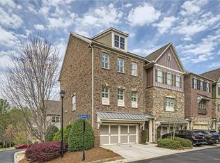 960 Thibideau Ct, Sandy Springs, GA 30328