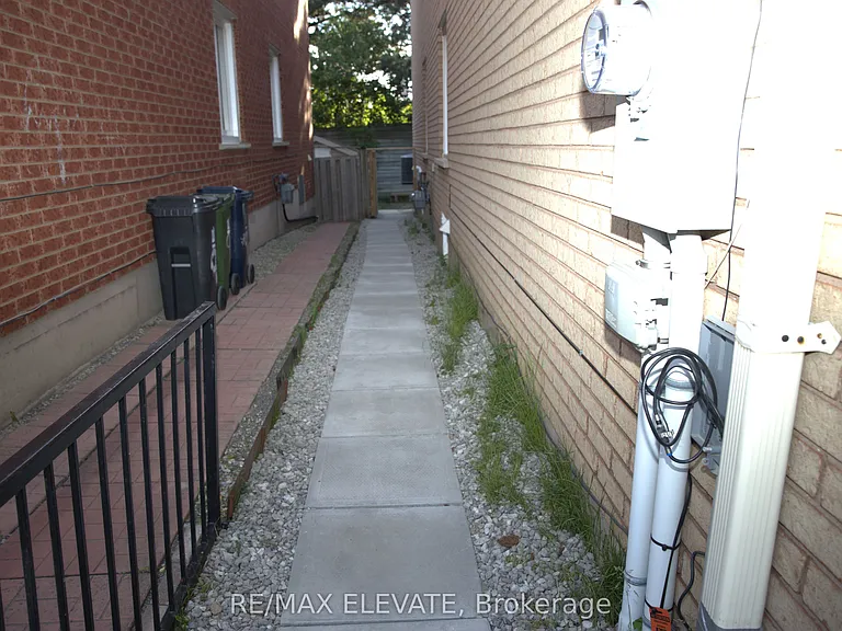 7 Heaslip Ter #BASEMENT — Photo 9
