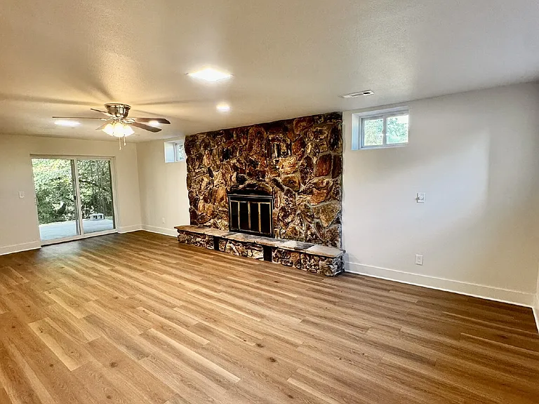 14911 Dutchmans Dr — Photo 16
