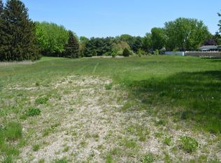 5193 Roosevelt Rd, Stevensville, MI 49127