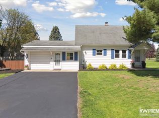 40955 Utica Rd, Sterling Heights, MI 48313