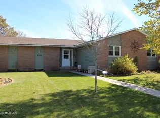 2185 Bigelow Ave, Owatonna, MN 55060