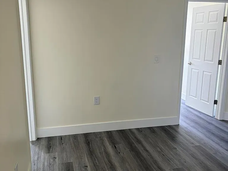 9860 NW 20th Ct — Photo 5