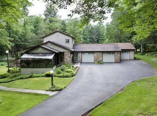 545 Schoolhouse Rd, Johnstown, PA 15904