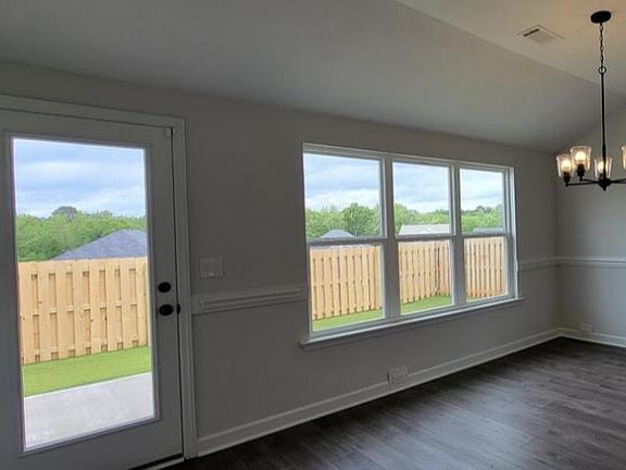 4th image of 3631 Finley Court #04