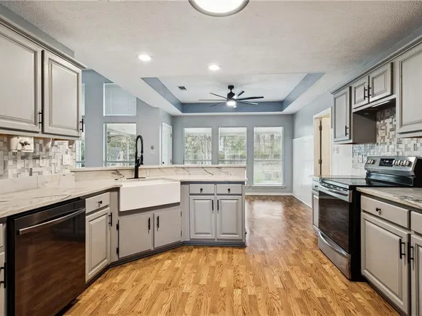 64377 Sticker Rd, Pearl River, LA 70452