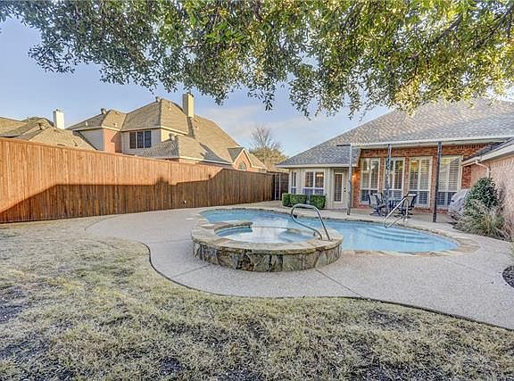 4th image of 8510 Prescott Cir